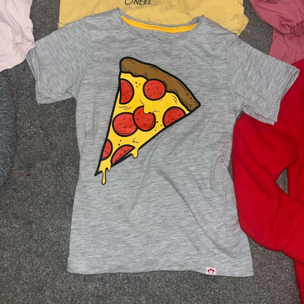 12-Piece Girls Size 5 Clothing Lot – Stylish & Playful Wardrobe Essentials - Picture 10 of 12